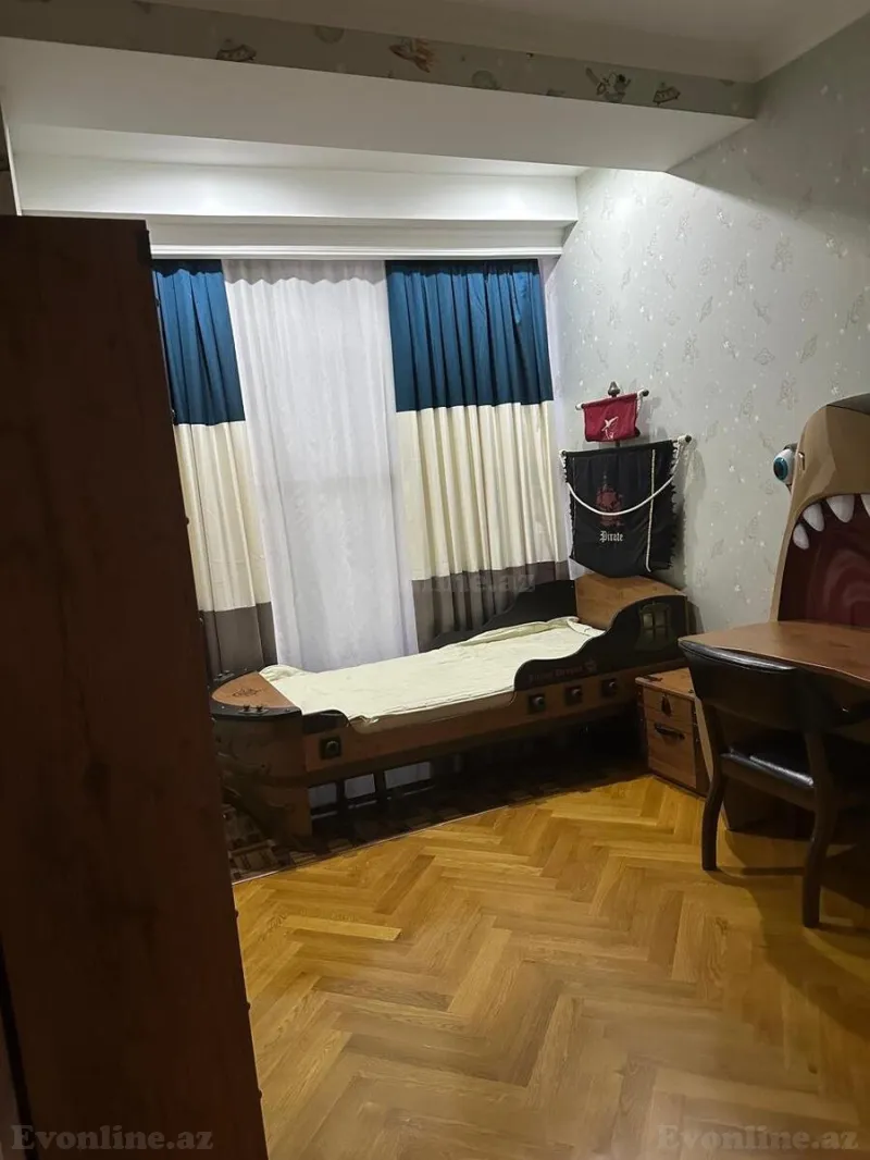 Kirayə verilir 3 otaqlı Mənzil Yeni tikili 130 m² Elmlər Akademiyası m. - şəkil 13