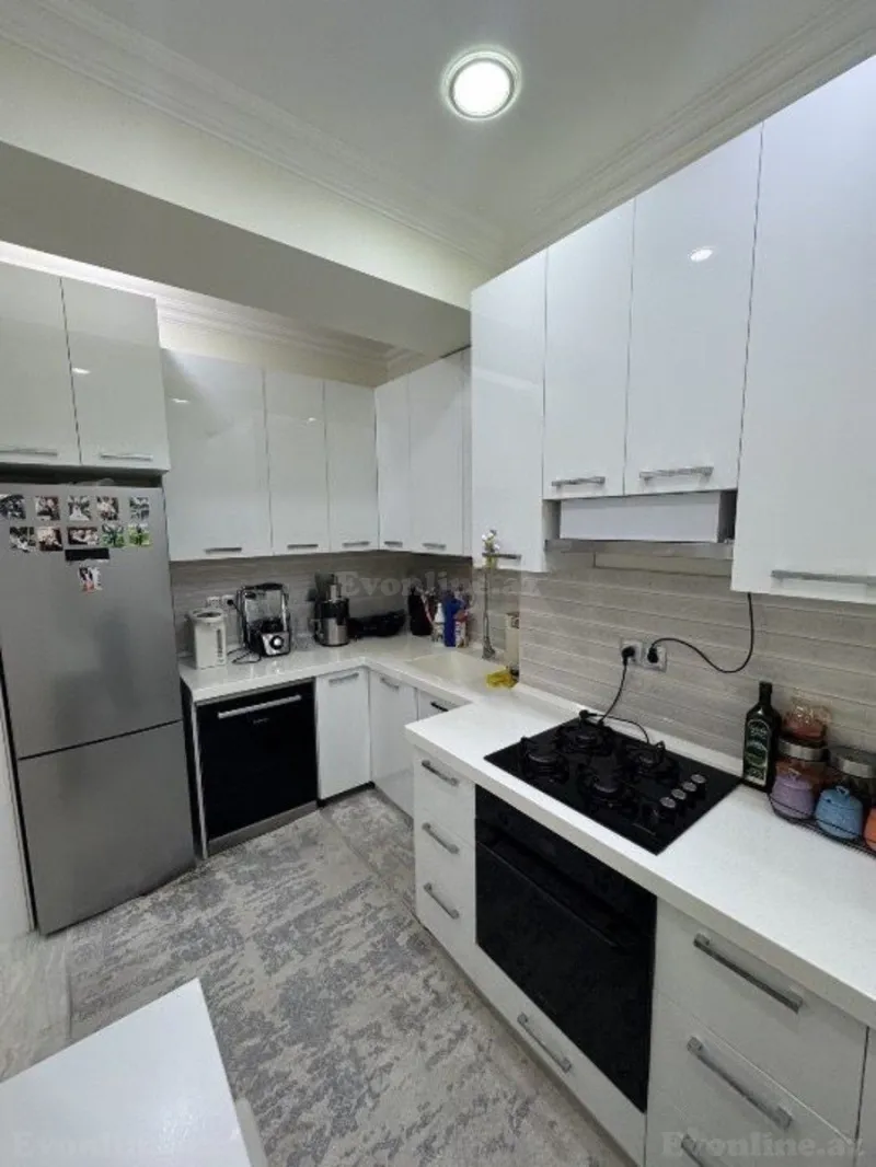 Satılır 2 otaqlı Mənzil Yeni tikili 68 m² 7-ci mikrorayon - şəkil 6