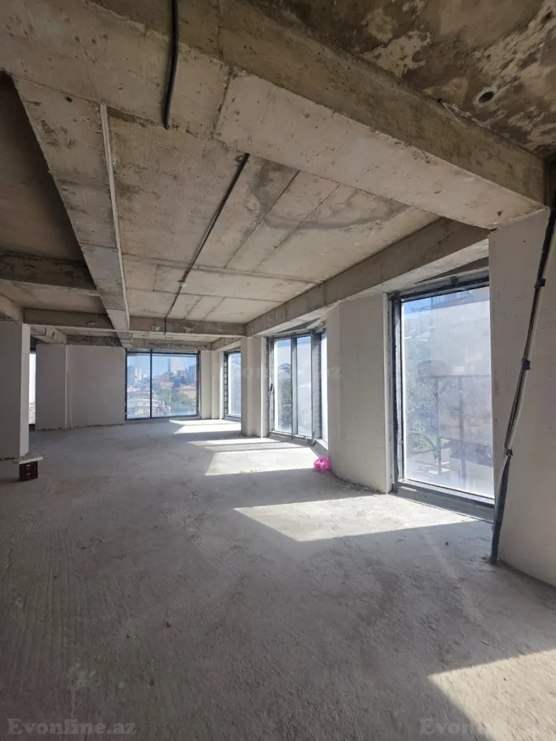 Kirayə verilir 8 otaqlı Mənzil Yeni tikili 442 m² Bayıl - şəkil 5