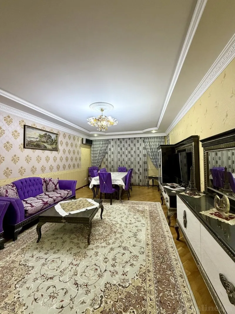 Satılır 3 otaqlı Mənzil Yeni tikili 148 m² 5-ci mikrorayon - şəkil 2