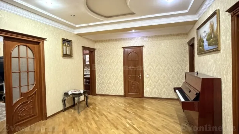 Satılır 3 otaqlı Mənzil Yeni tikili 148 m² 5-ci mikrorayon - şəkil 7