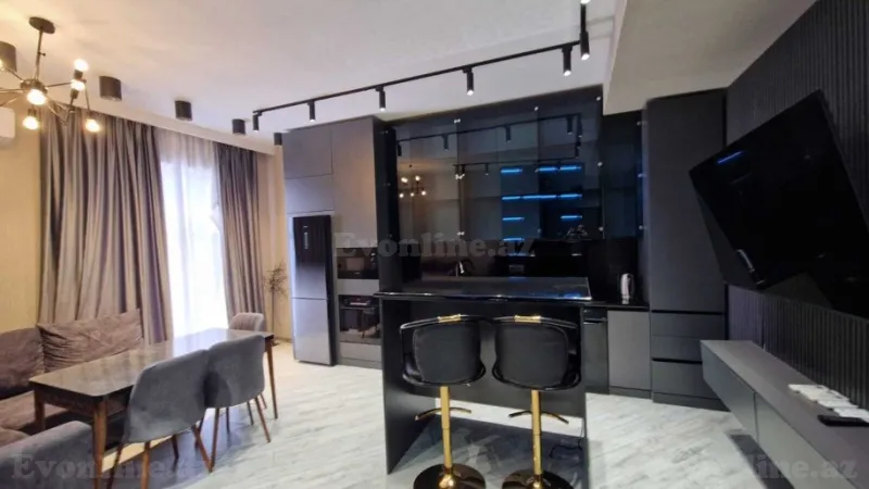 Kirayə verilir 3 otaqlı Mənzil Yeni tikili 110 m² Xətai m.