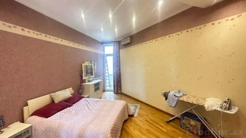 Kirayə verilir 4 otaqlı Mənzil Yeni tikili 200 m² Nərimanov r. - şəkil 19