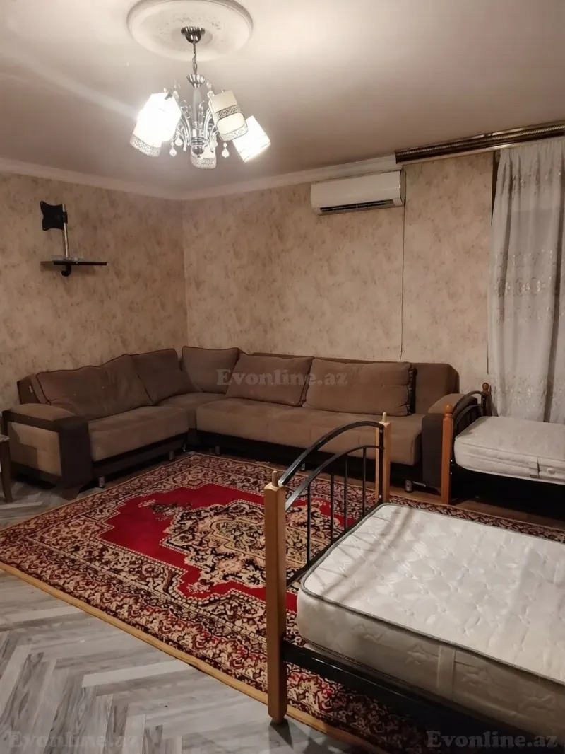 Kirayə verilir 1 otaqlı Mənzil Köhnə tikili 35 m² Elmlər Akademiyası m.