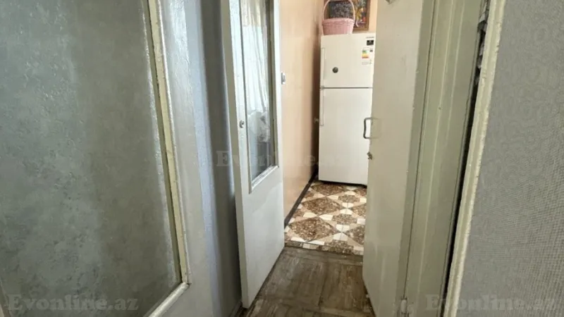 Kirayə verilir 1 otaqlı Mənzil Köhnə tikili 55 m² Sabunçu r. - şəkil 4