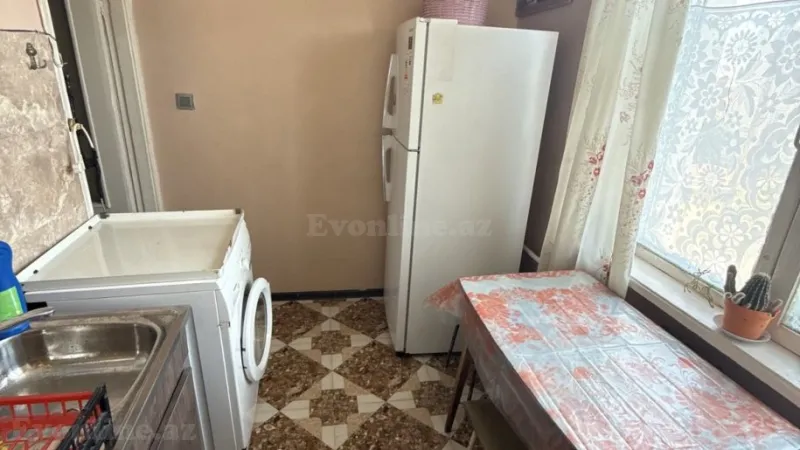 Kirayə verilir 1 otaqlı Mənzil Köhnə tikili 55 m² Sabunçu r. - şəkil 6