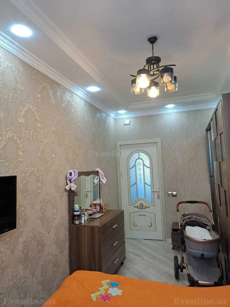 Satılır 3 otaqlı Mənzil Köhnə tikili 60 m² 2-ci mikrorayon - şəkil 4