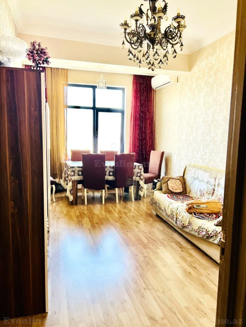 Satılır 2 otaqlı Mənzil Yeni tikili 70 m² 28 May m. - şəkil 2