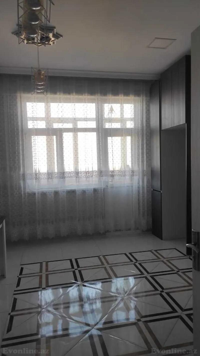 Kirayə verilir 4 otaqlı Mənzil Yeni tikili 182 m² Elmlər Akademiyası m. - şəkil 16