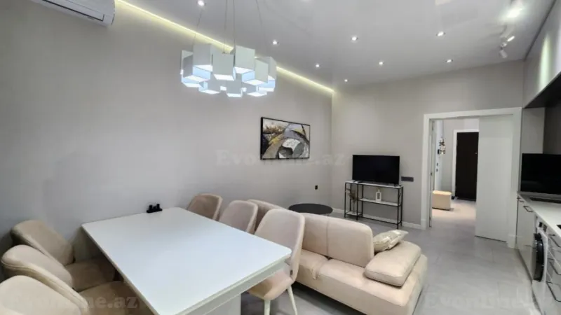 Kirayə verilir 2 otaqlı Mənzil Yeni tikili 80 m² 8 Noyabr m.