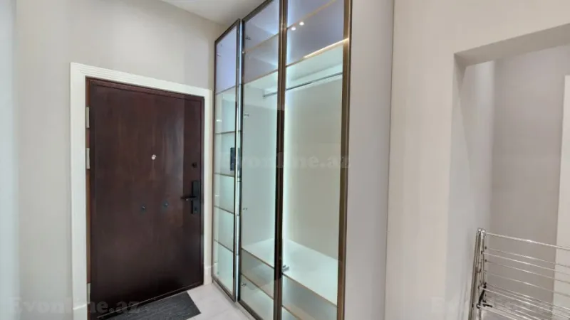 Kirayə verilir 2 otaqlı Mənzil Yeni tikili 80 m² 8 Noyabr m. - şəkil 9