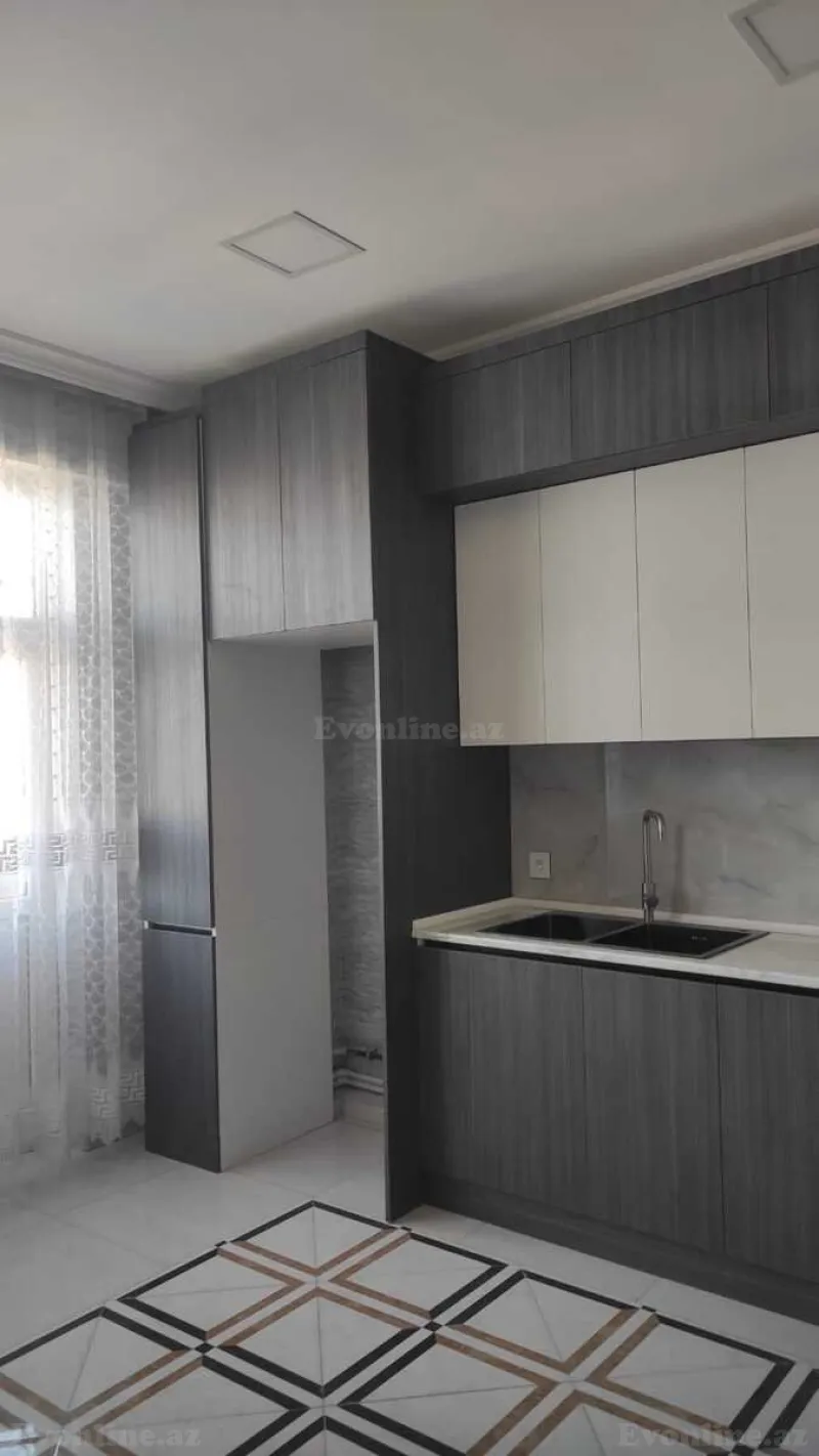 Satılır 4 otaqlı Mənzil Yeni tikili 182 m² Elmlər Akademiyası m. - şəkil 14