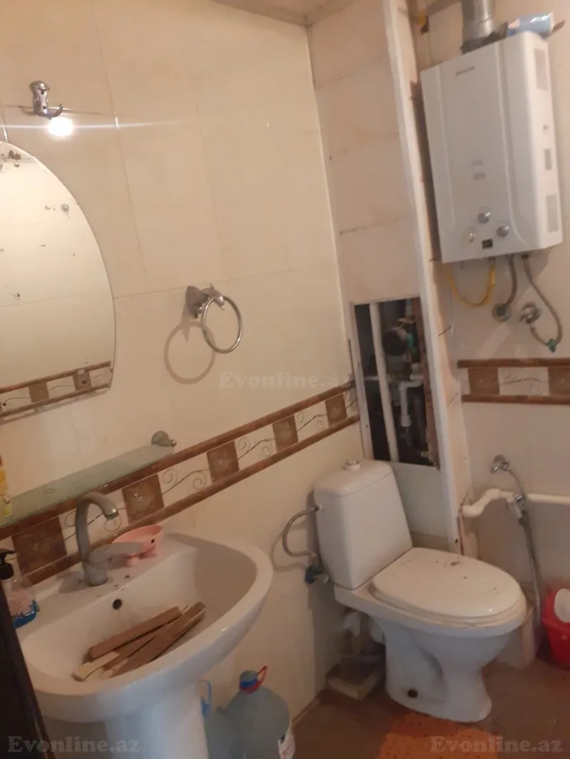 Satılır 2 otaqlı Mənzil Köhnə tikili 65 m² 9-cu mikrorayon - şəkil 6
