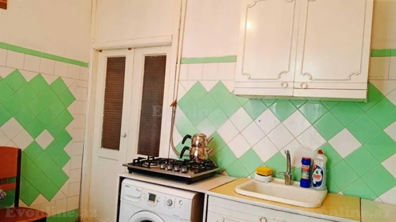 Satılır 3 otaqlı Mənzil Köhnə tikili 80 m² Elmlər Akademiyası m. - şəkil 7