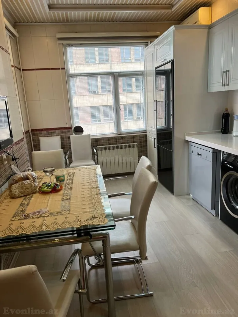 Kirayə verilir 3 otaqlı Mənzil Yeni tikili 140 m² Nizami m. - şəkil 11