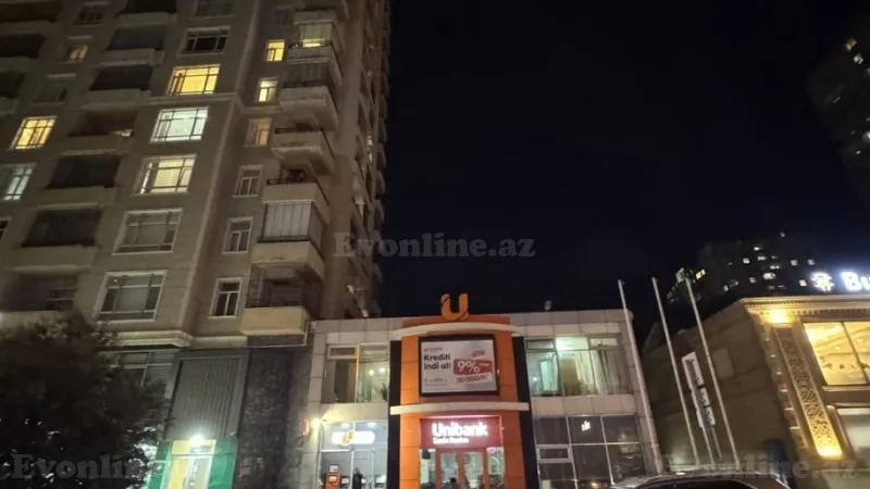 Satılır 2 otaqlı Mənzil Köhnə tikili 50 m² 1-ci mikrorayon - şəkil 4