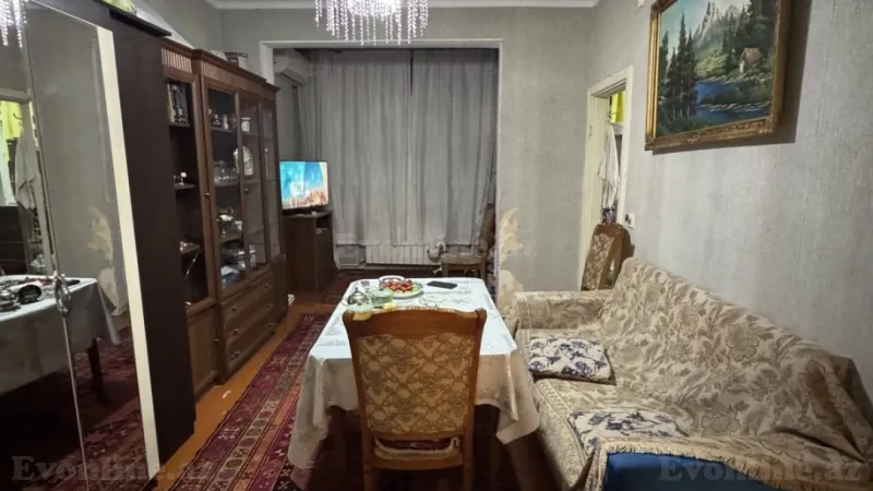 Satılır 2 otaqlı Mənzil Köhnə tikili 50 m² 1-ci mikrorayon - şəkil 7