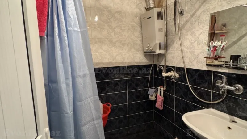 Satılır 2 otaqlı Mənzil Köhnə tikili 50 m² 1-ci mikrorayon - şəkil 9