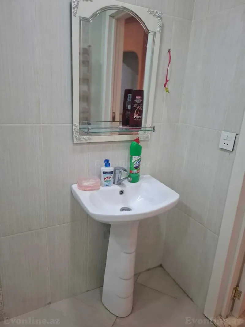 Kirayə verilir 3 otaqlı Mənzil Köhnə tikili 85 m² Yasamal r. - şəkil 12