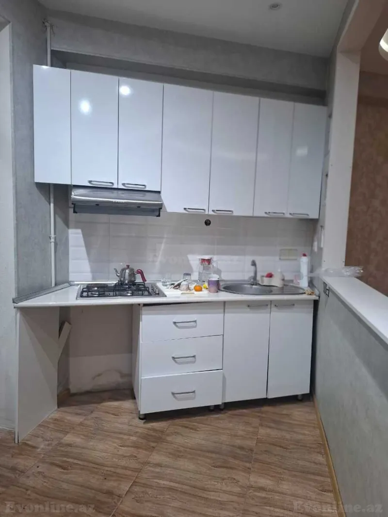 Kirayə verilir 3 otaqlı Mənzil Köhnə tikili 85 m² Yasamal r. - şəkil 14