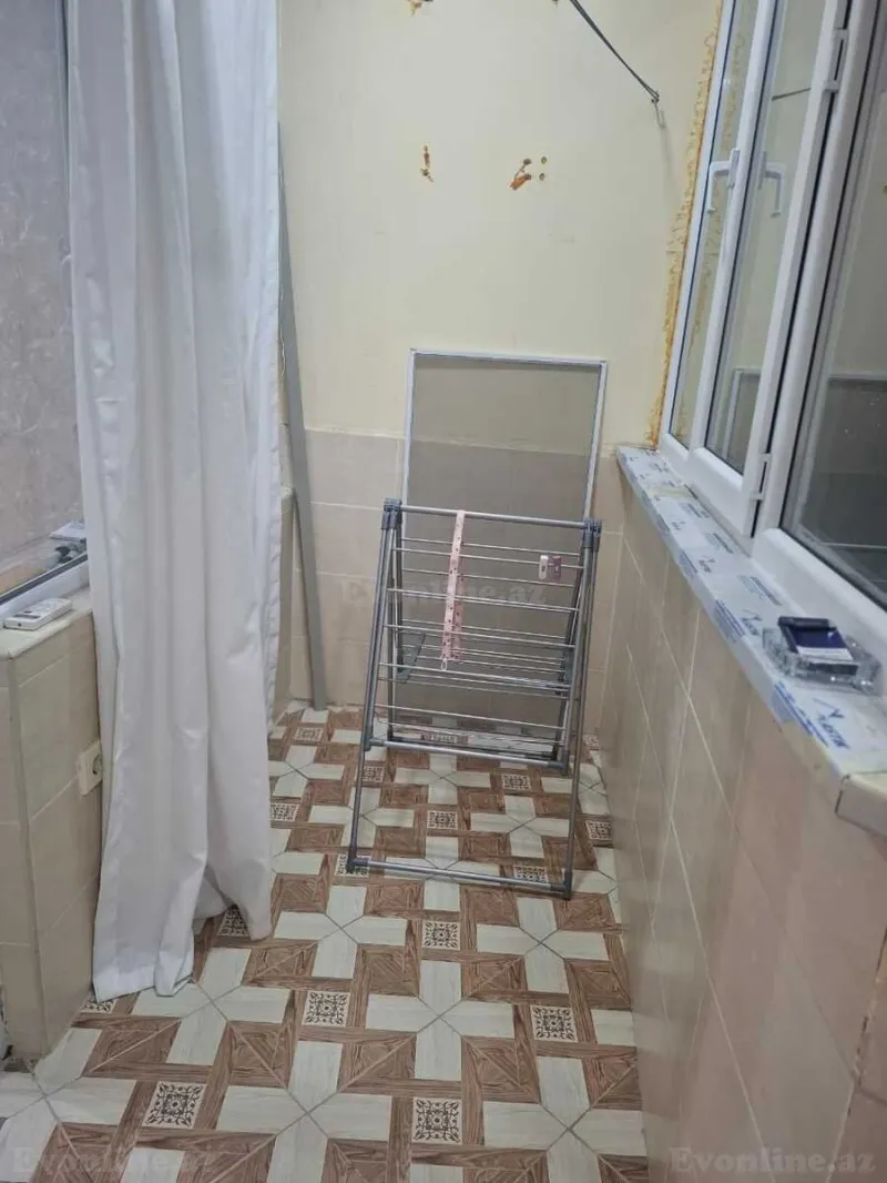 Kirayə verilir 3 otaqlı Mənzil Köhnə tikili 85 m² Yasamal r. - şəkil 16