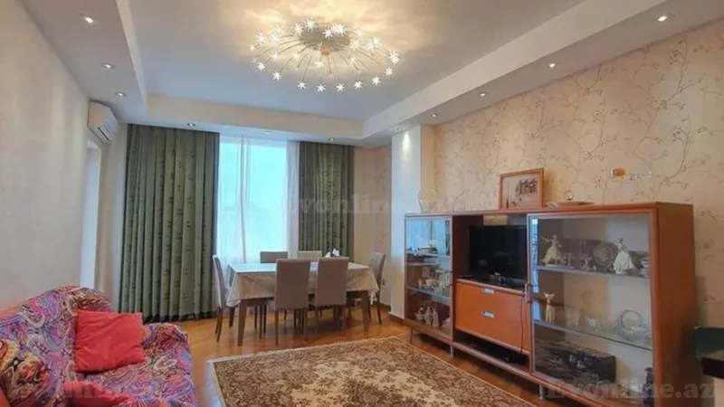 Satılır 3 otaqlı Mənzil Yeni tikili 95 m² 8-ci mikrorayon