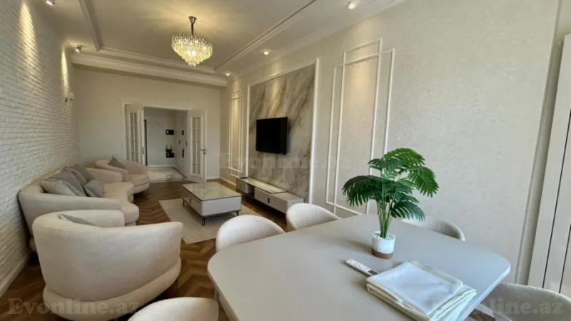 Kirayə verilir 2 otaqlı Mənzil Yeni tikili 75 m² İçərişəhər m. - şəkil 3