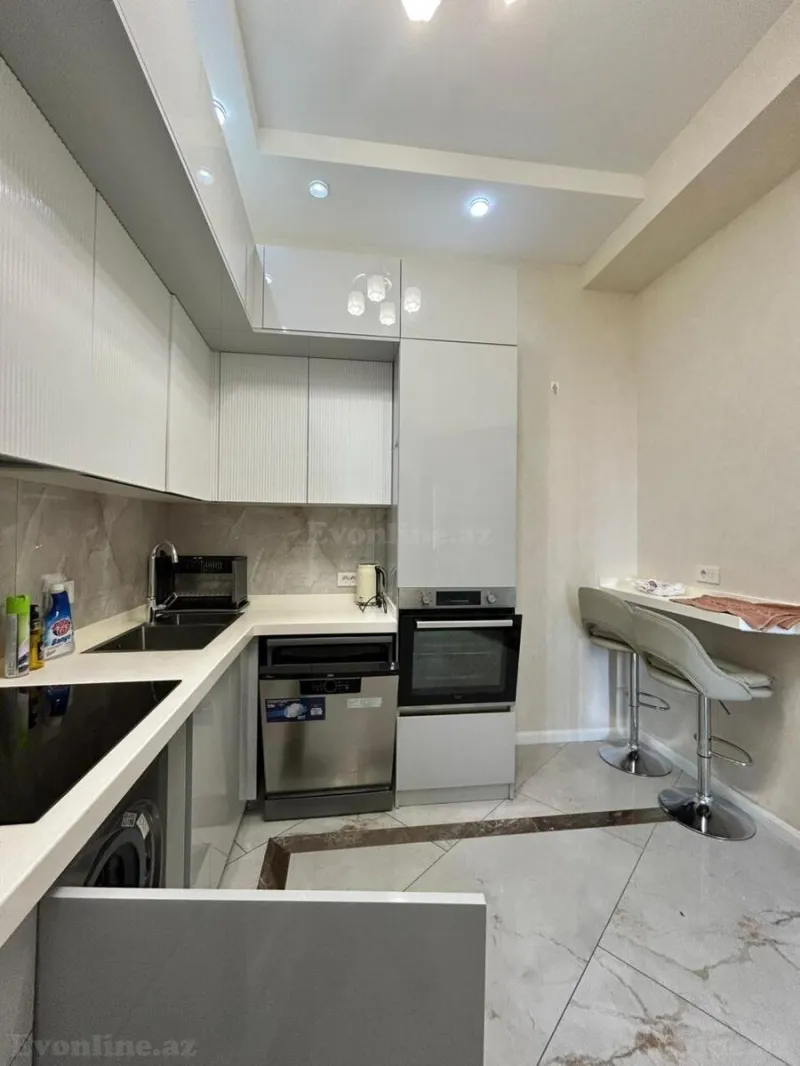 Kirayə verilir 2 otaqlı Mənzil Yeni tikili 75 m² İçərişəhər m. - şəkil 11