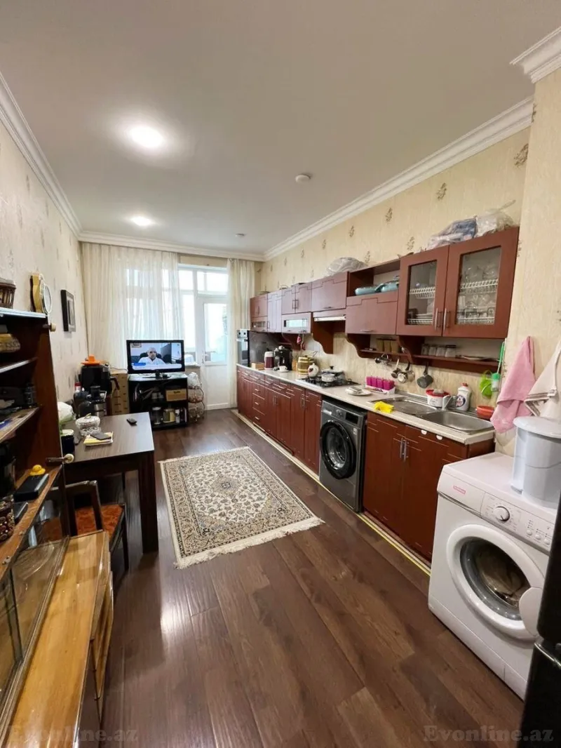 Kirayə verilir 2 otaqlı Mənzil Köhnə tikili 90 m² 9-cu mikrorayon - şəkil 3