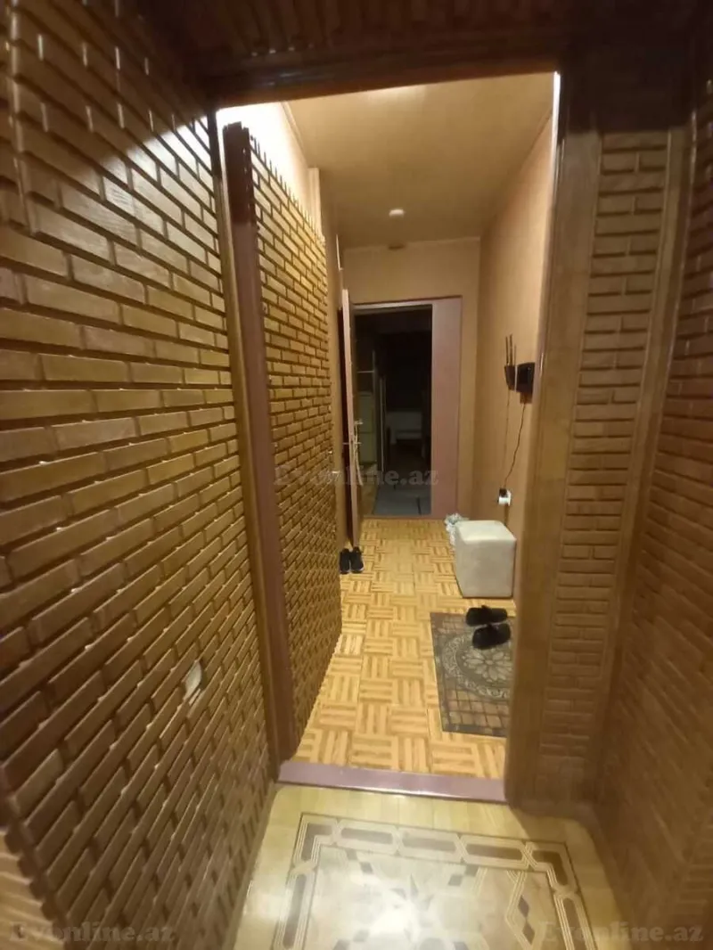 Satılır 2 otaqlı Mənzil Köhnə tikili 70 m² Nəsimi r.