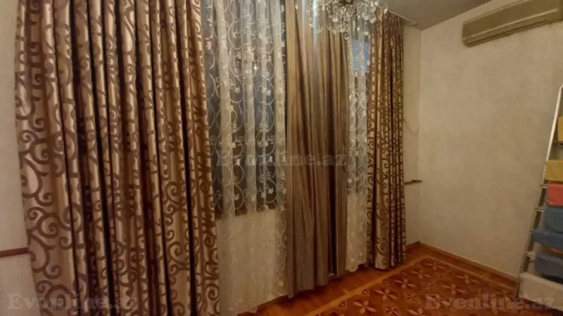 Satılır 2 otaqlı Mənzil Köhnə tikili 70 m² Nəsimi r. - şəkil 4