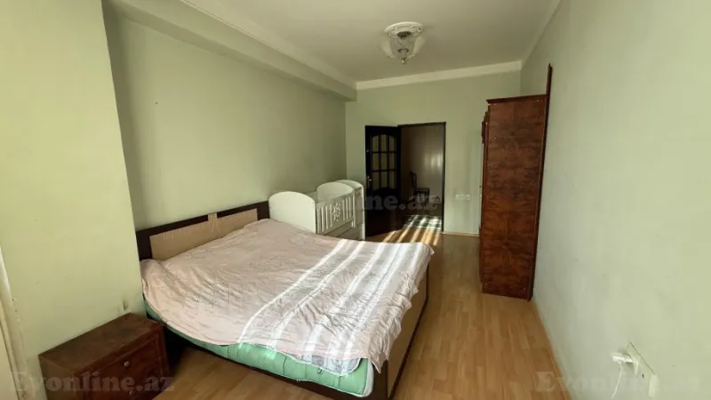 Satılır 2 otaqlı Mənzil Köhnə tikili 90 m² Həzi Aslanov - şəkil 5