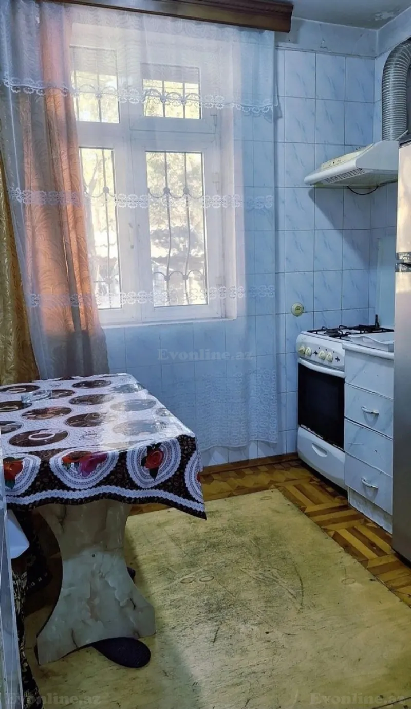 Kirayə verilir 2 otaqlı Mənzil Köhnə tikili 53 m² Sumqayıt