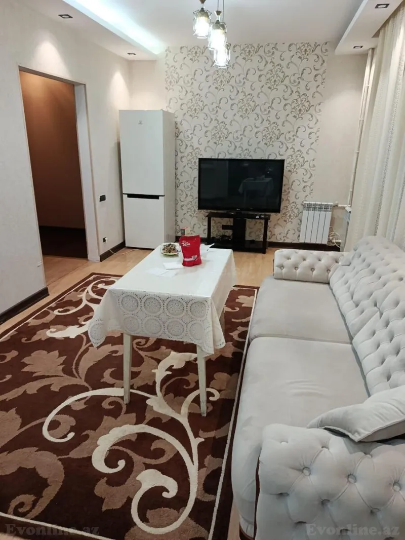 Kirayə verilir 2 otaqlı Mənzil Köhnə tikili 48 m² Həzi Aslanov m.