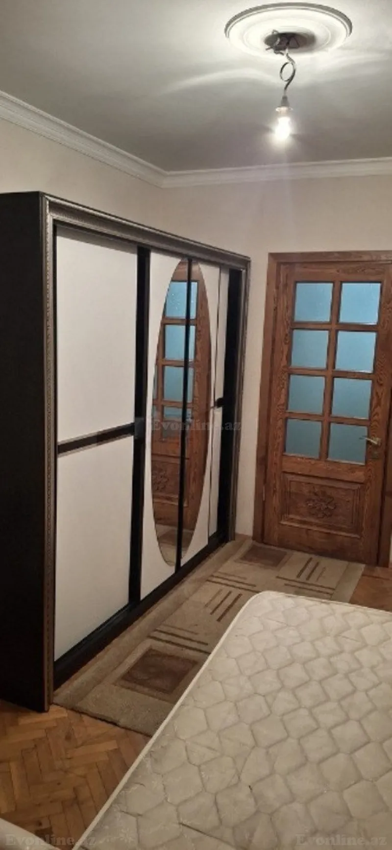 Kirayə verilir 2 otaqlı Mənzil Köhnə tikili 65 m² Azadlıq prospekti m. - şəkil 4