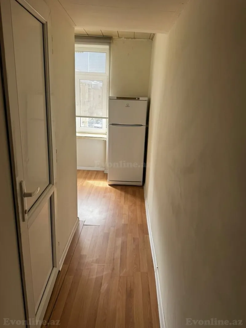 Kirayə verilir 2 otaqlı Mənzil Köhnə tikili 60 m² Xətai m. - şəkil 10