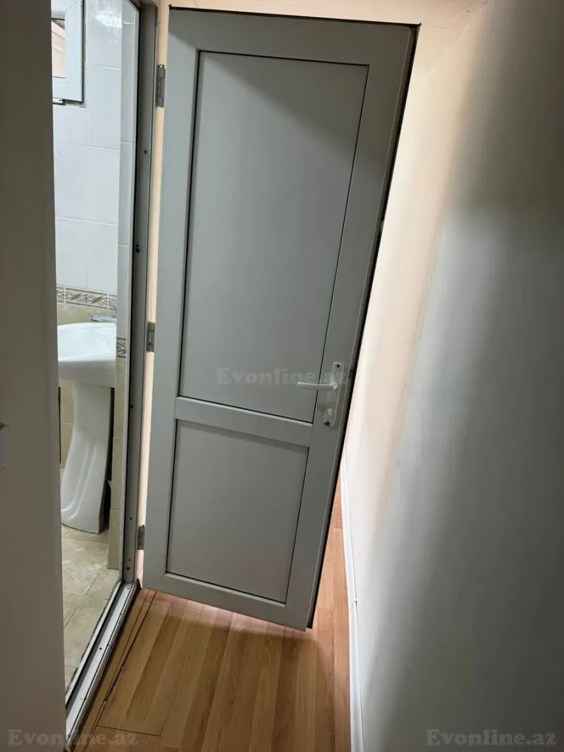 Kirayə verilir 2 otaqlı Mənzil Köhnə tikili 60 m² Xətai m. - şəkil 11