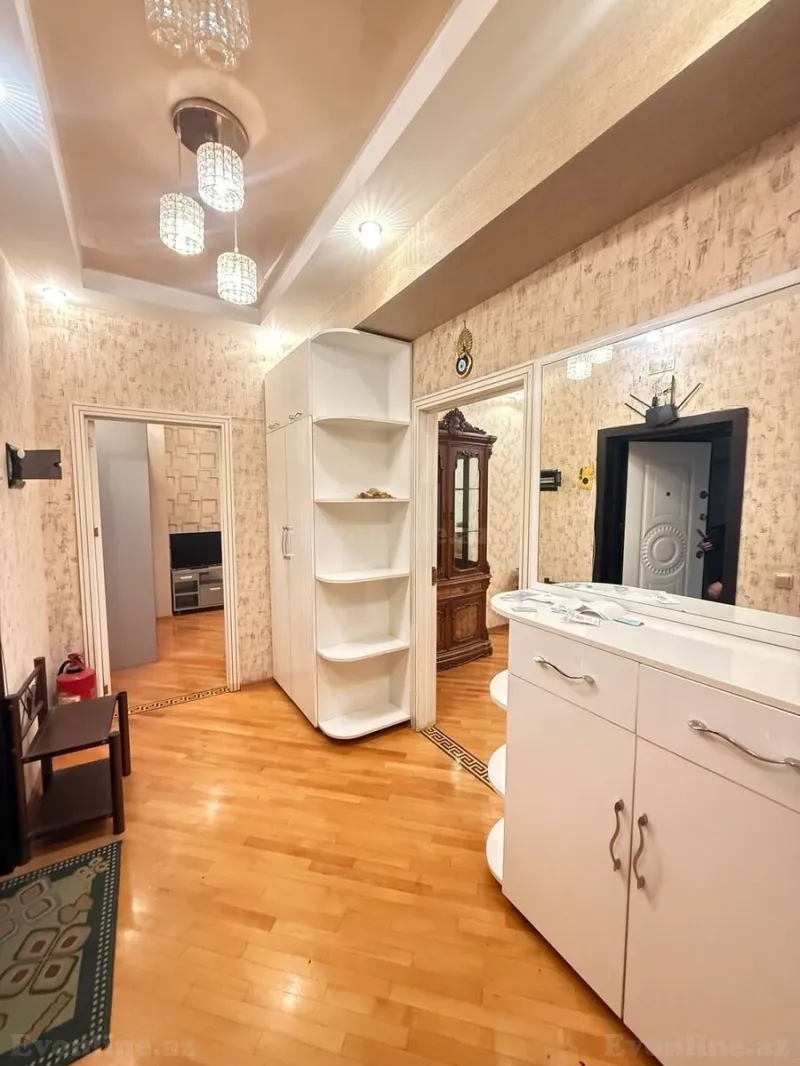 Kirayə verilir 3 otaqlı Mənzil Yeni tikili 90 m² Həzi Aslanov m. - şəkil 11