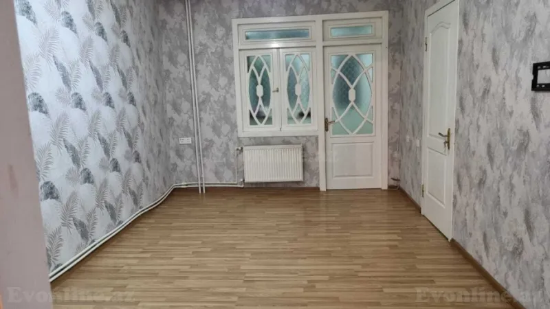 Satılır 2 otaqlı Mənzil Köhnə tikili 50 m² 7-ci mikrorayon