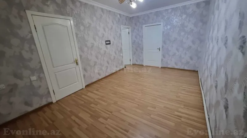 Satılır 2 otaqlı Mənzil Köhnə tikili 50 m² 7-ci mikrorayon - şəkil 4