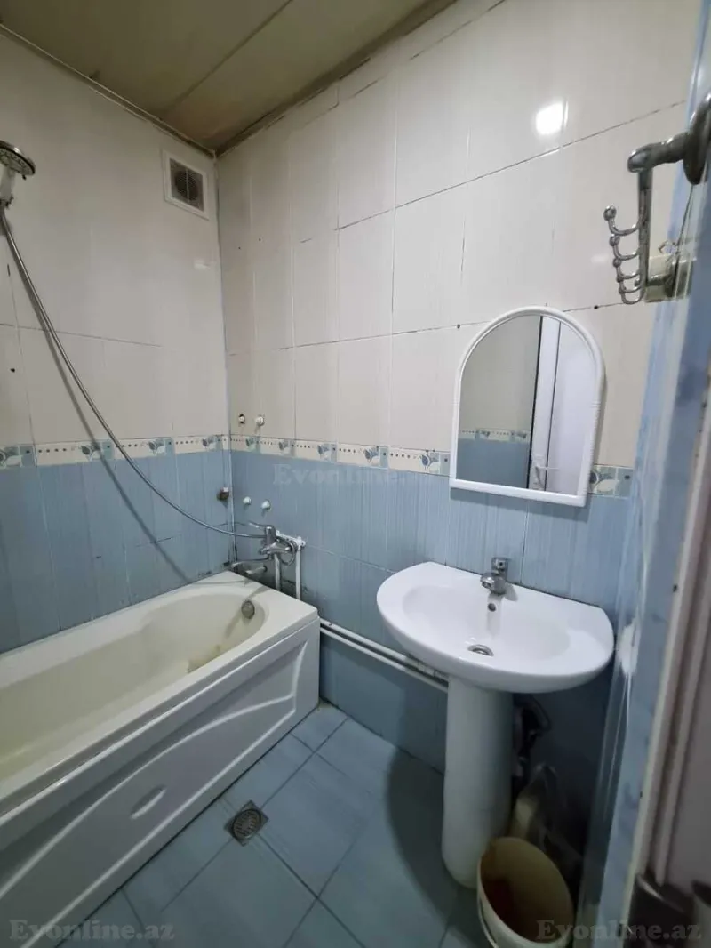 Satılır 2 otaqlı Mənzil Köhnə tikili 50 m² 7-ci mikrorayon - şəkil 10