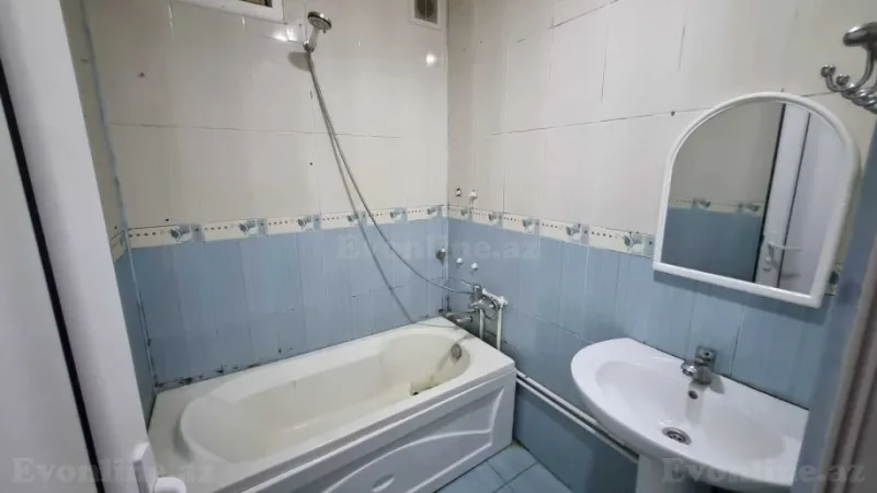 Satılır 2 otaqlı Mənzil Köhnə tikili 50 m² 7-ci mikrorayon - şəkil 12
