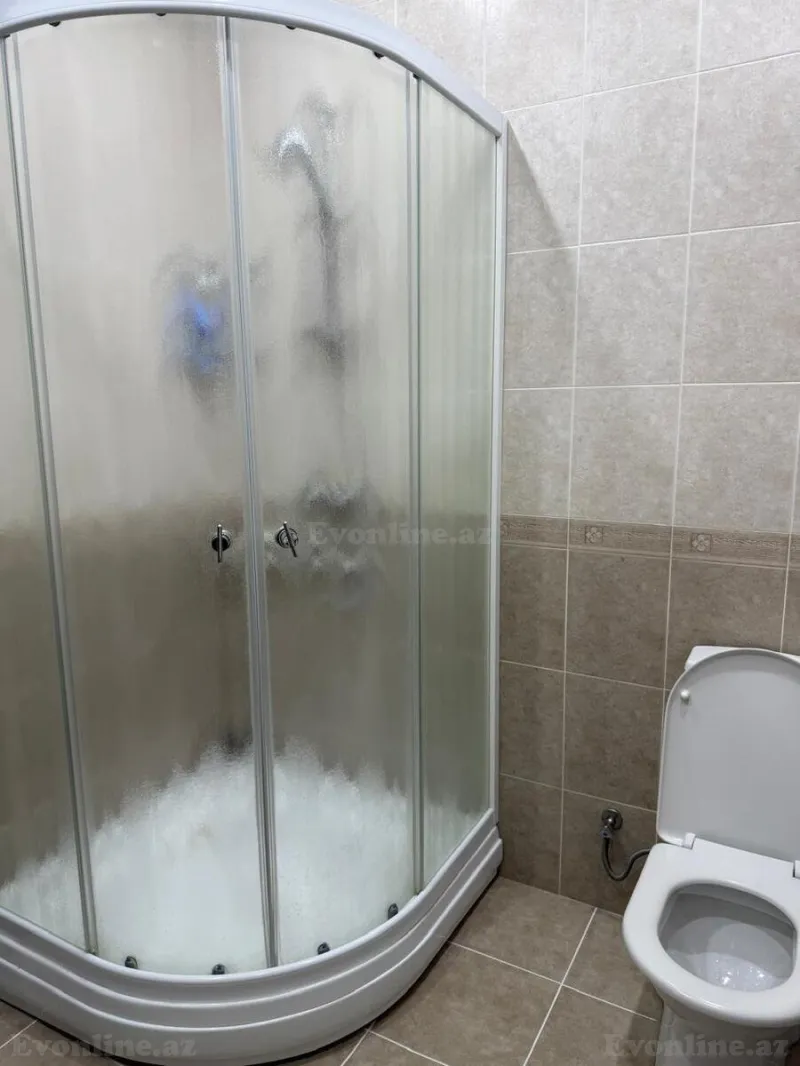 Kirayə verilir 4 otaqlı Mənzil Yeni tikili 200 m² Nizami m. - şəkil 13