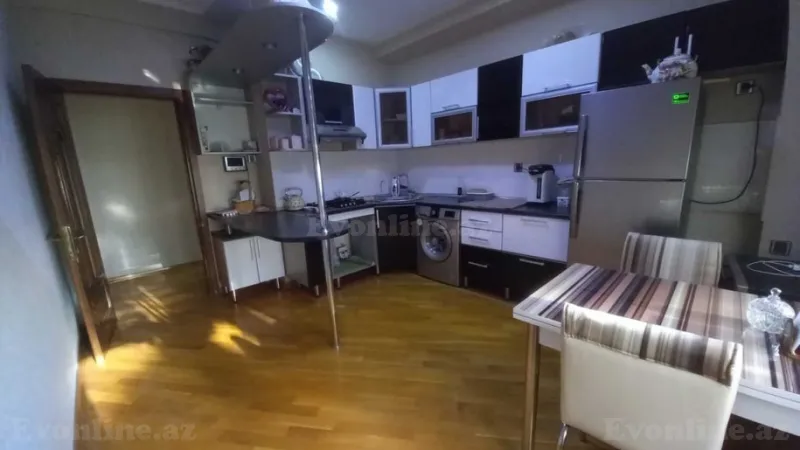 Kirayə verilir 3 otaqlı Mənzil Yeni tikili 130 m² Həzi Aslanov - şəkil 6