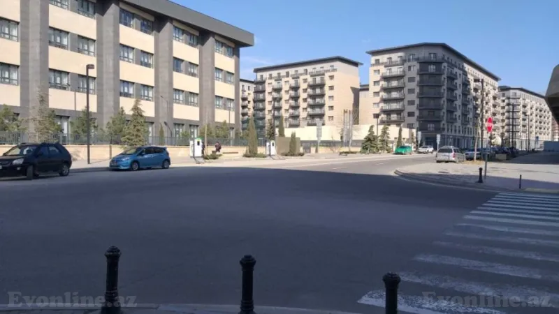 Satılır 2 otaqlı Mənzil Yeni tikili 81 m² Xətai r. - şəkil 3