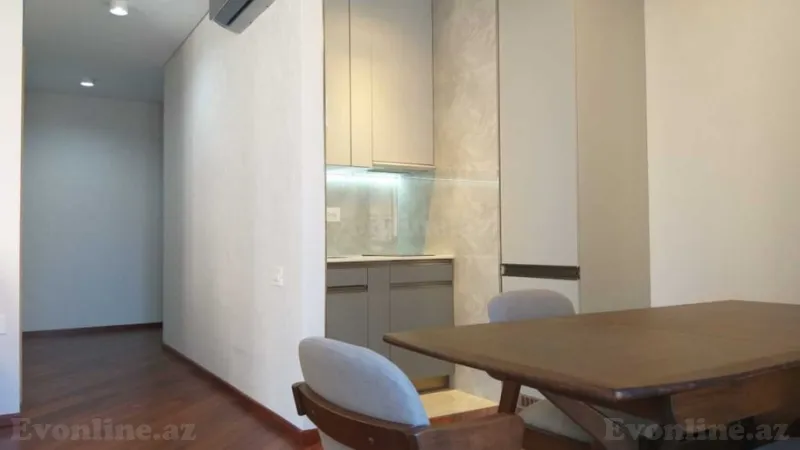 Satılır 2 otaqlı Mənzil Yeni tikili 81 m² Xətai r. - şəkil 9