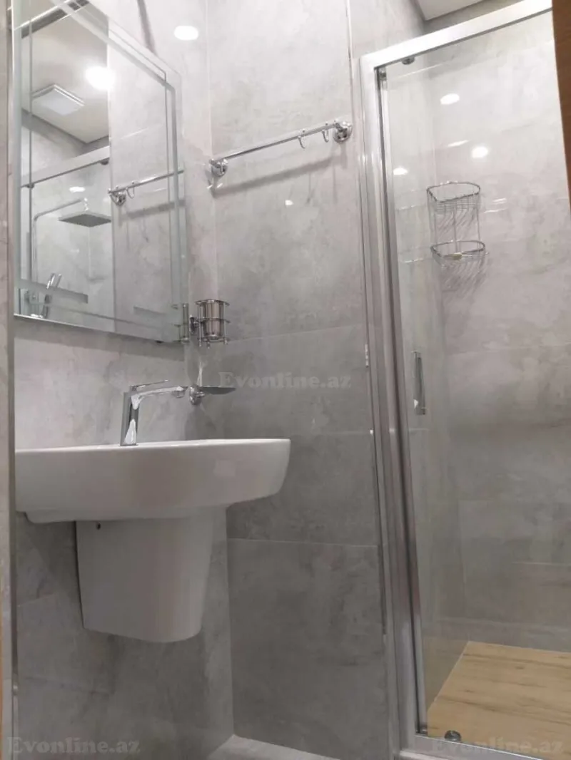 Satılır 2 otaqlı Mənzil Yeni tikili 81 m² Xətai r. - şəkil 17
