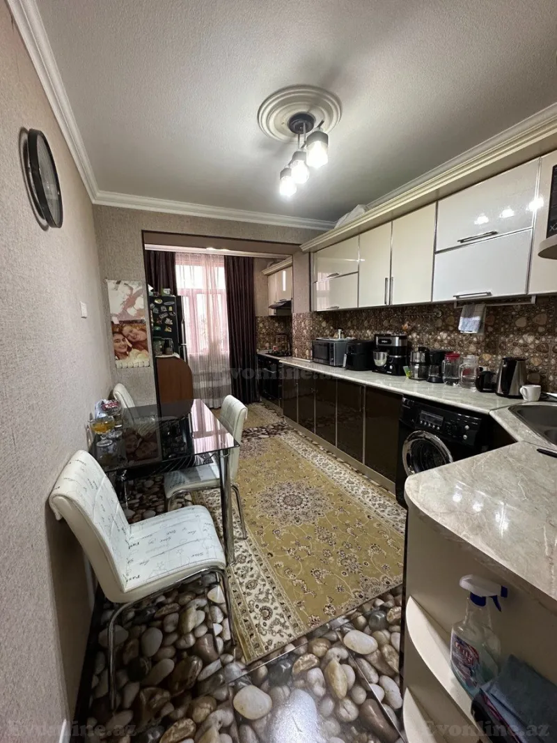 Satılır 3 otaqlı Mənzil Köhnə tikili 73 m² Sabunçu r. - şəkil 8