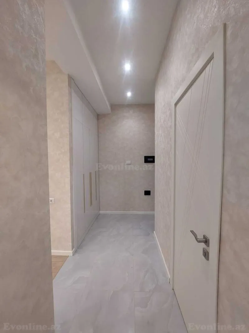 Satılır 2 otaqlı Mənzil Yeni tikili 83 m² 28 May m. - şəkil 12