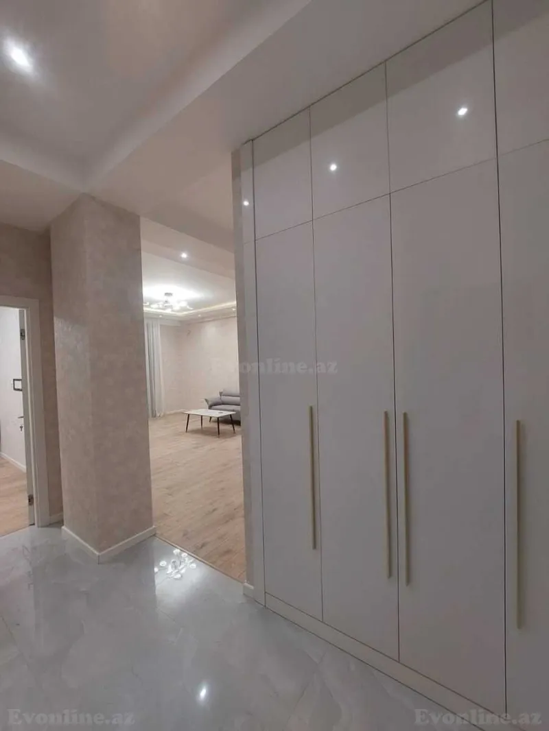 Satılır 2 otaqlı Mənzil Yeni tikili 83 m² 28 May m. - şəkil 13